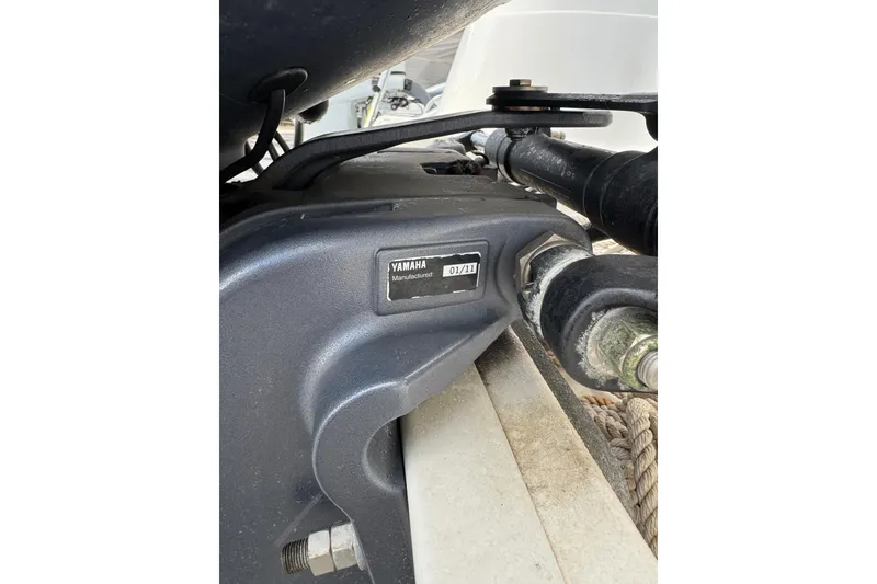 Slide: The Image of Close-up of Yamaha engine part on 2011 Sea Fox 226 Center Console boat. - 28