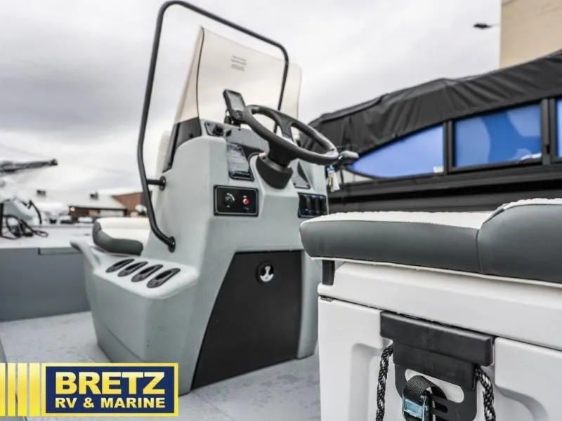 Slide: The Image of Tracker CLASSIC CC 2026 - 11