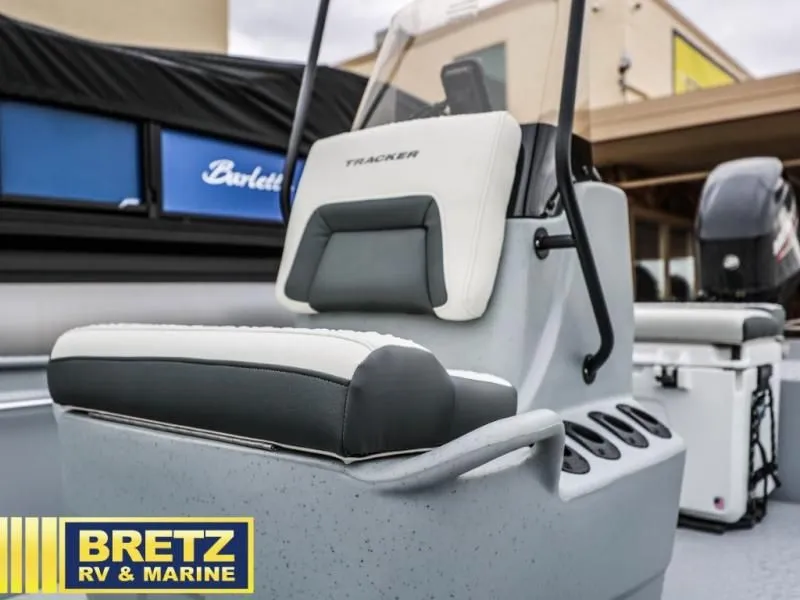 Slide: The Image of Tracker CLASSIC CC 2026 - 15