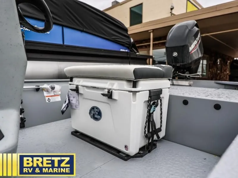 Slide: The Image of Tracker CLASSIC CC 2026 - 17