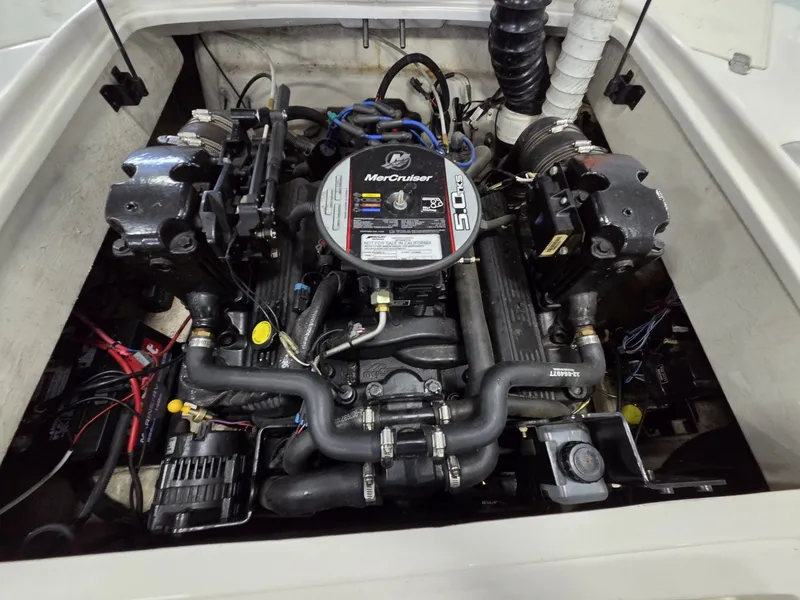 Slide: The Image of Tahoe 215 Xi 2010 - 12