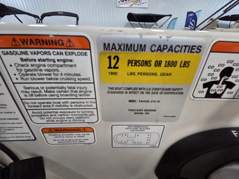 Slide: The Image of Tahoe 215 Xi 2010 - 40