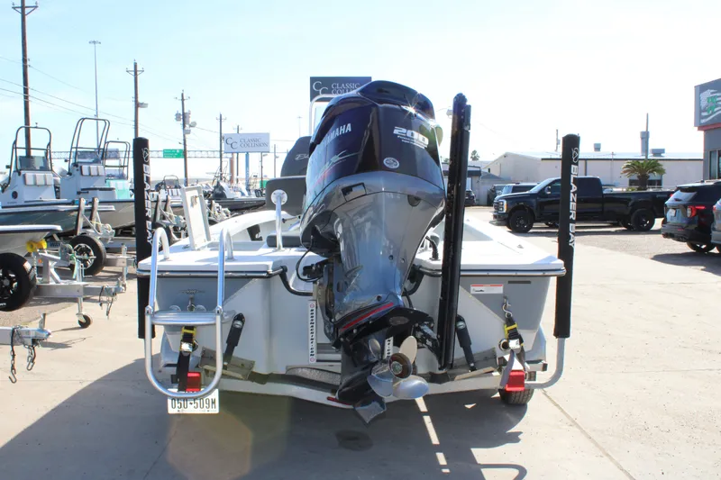 Slide: The Image of 2020 Blazer 2220 GTS boat with Yamaha VMAX engine at dealership. - 19