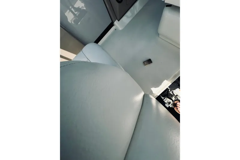 Slide: The Image of Sea Ray 290 Amberjack 2005 - 37