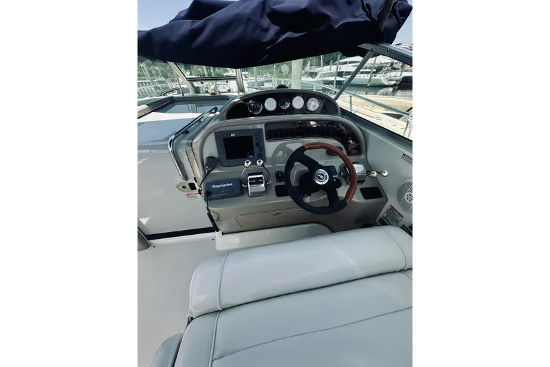 Slide: The Image of Sea Ray 290 Amberjack 2005 - 15