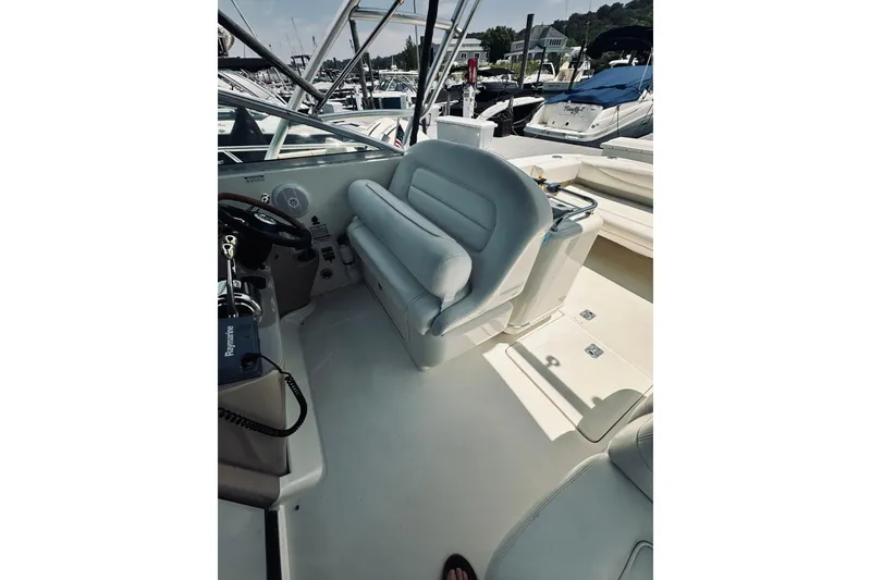 Slide: The Image of Sea Ray 290 Amberjack 2005 - 20