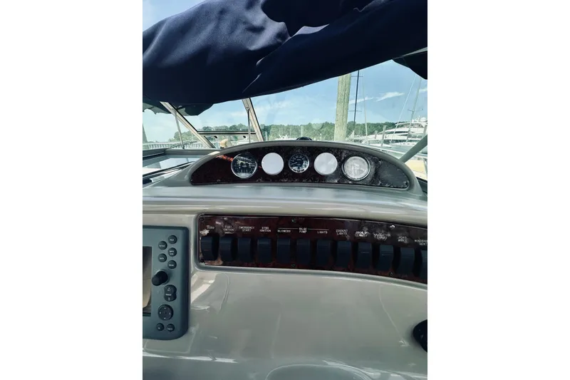 Slide: The Image of Sea Ray 290 Amberjack 2005 - 18