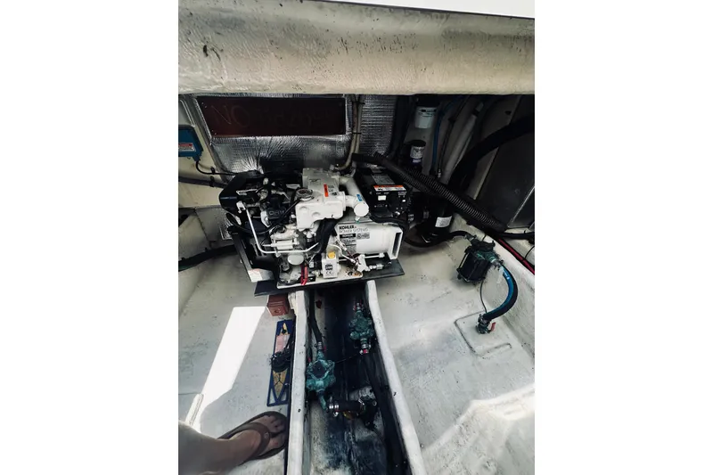 Slide: The Image of Sea Ray 290 Amberjack 2005 - 42
