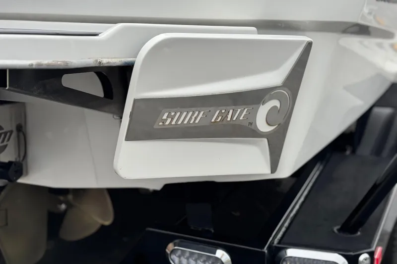 Slide: The Image of 2023 Malibu Wakesetter 21 LX Surf Gate detail, enhancing wakeboarding performance. - 7