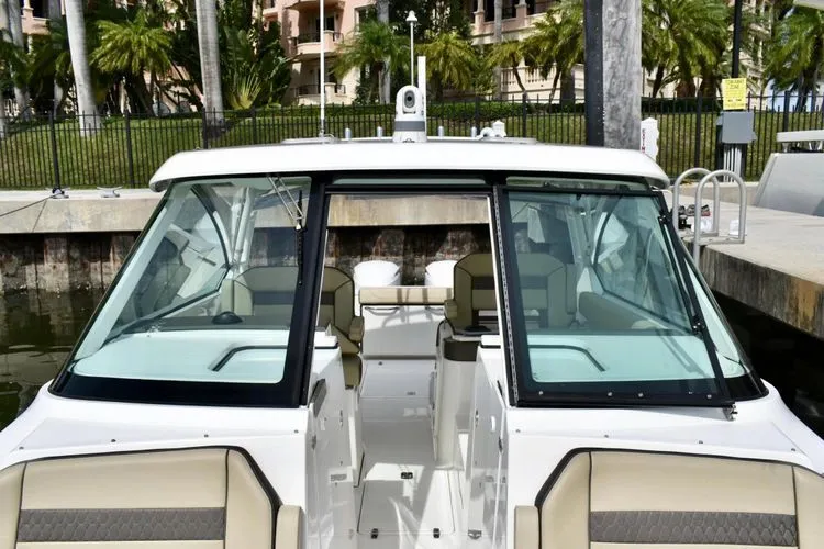 Slide: The Image of 2019 Pursuit Dc 325 Dual Console - Image 15 - 15