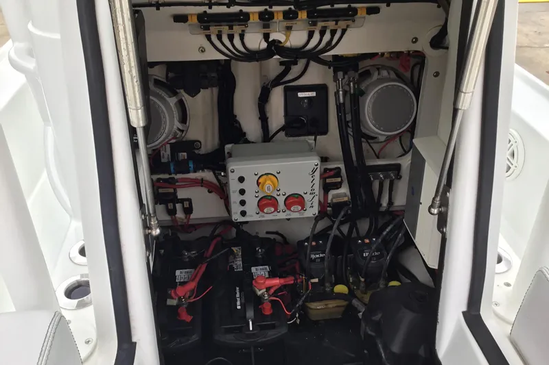 Slide: The Image of 2020 Yellowfin 24 Bay CE boat electrical system with batteries and wiring. - 38