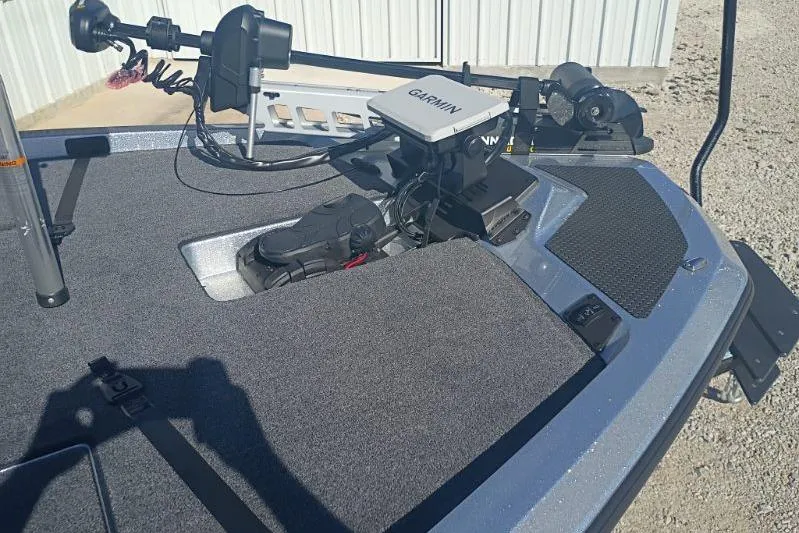 Slide: The Image of 2026 iKon VLS 20 boat deck with Garmin equipment and trolling motor. - 5