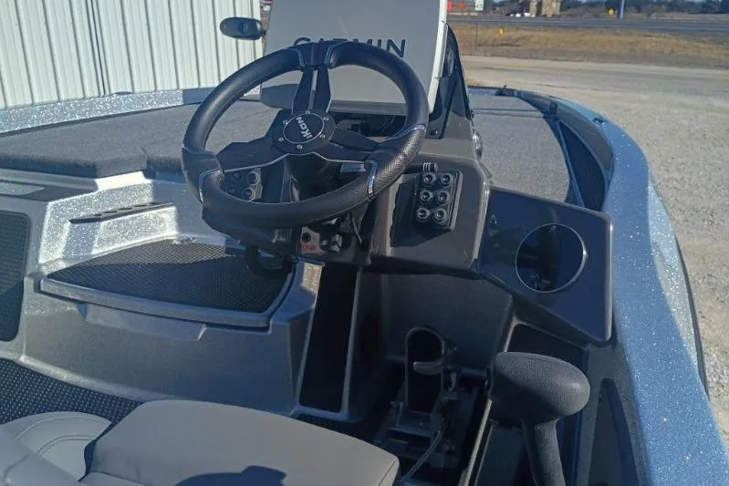 Slide: The Image of Steering console of 2026 iKon VLS 20 boat with Garmin display and controls. - 6