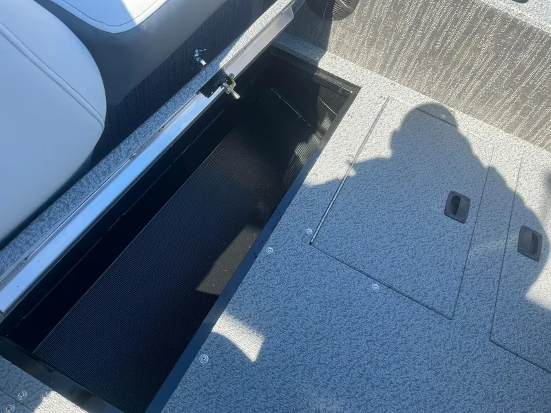 Slide: The Image of Floor Storage - 24