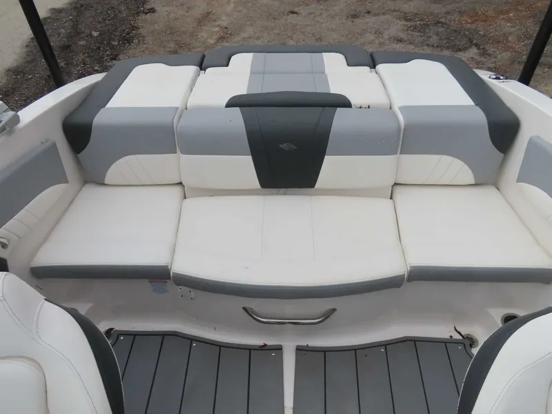 Slide: The Image of Chaparral 21 SSi 2023 - 11