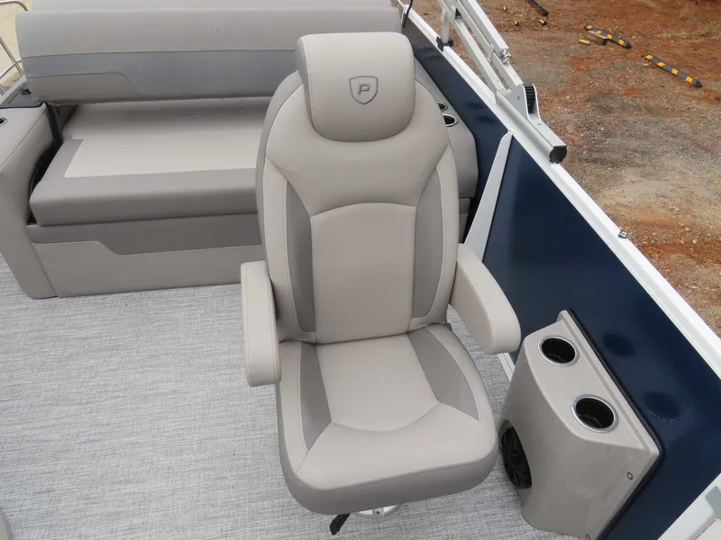 Slide: The Image of Premier Sunsation 230 RL (28 PTX) 2026 - 5