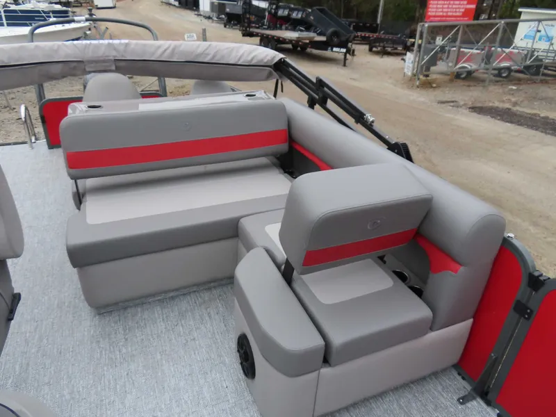 Slide: The Image of Premier Sunsation 230 RS (28 PTX) 2026 - 16