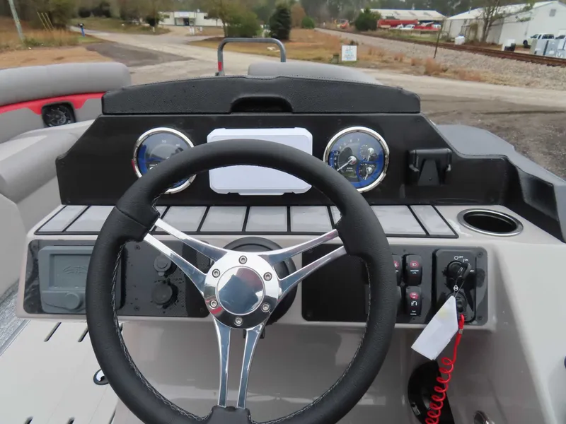 Slide: The Image of Premier Sunsation 230 RS (28 PTX) 2026 - 26