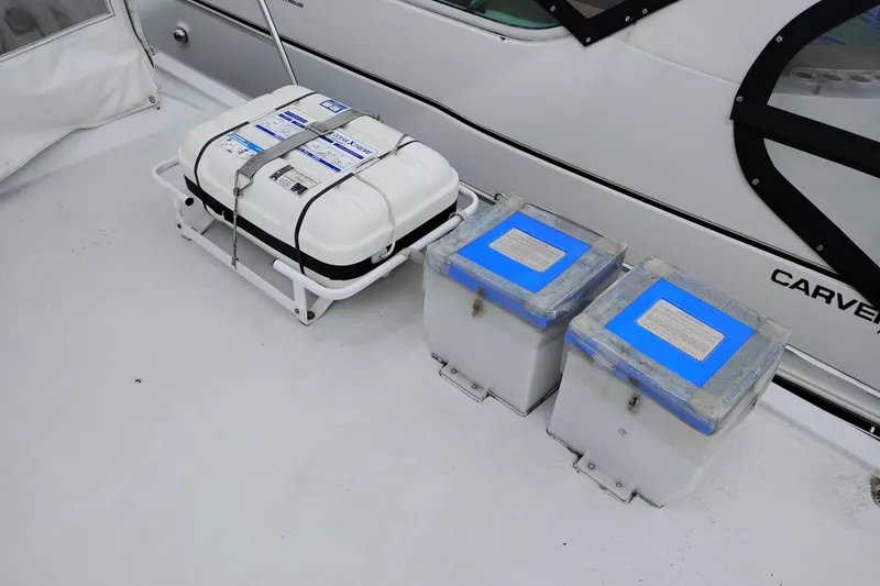 Slide: The Image of 1985 Ocean Alexander Custom Aft Deck Motoryacht with safety equipment on deck. - 25