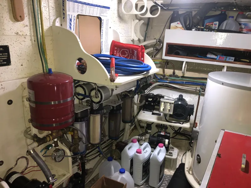 Slide: The Image of Ocean Alexander Custom Aft Deck Motoryacht 1985 - 56