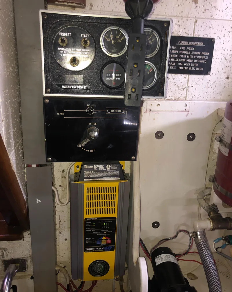 Slide: The Image of Ocean Alexander Custom Aft Deck Motoryacht 1985 - 59