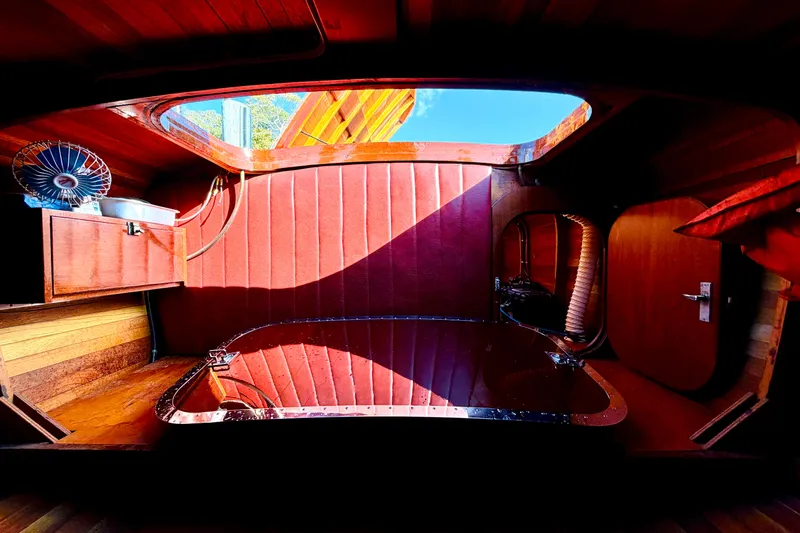 Slide: The Image of Interior of 1998 Custom 30 Gentleman's Racer with wood and leather details. - 37