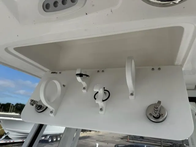 Slide: The Image of Sea Fox 248 Commander 2026 - 18