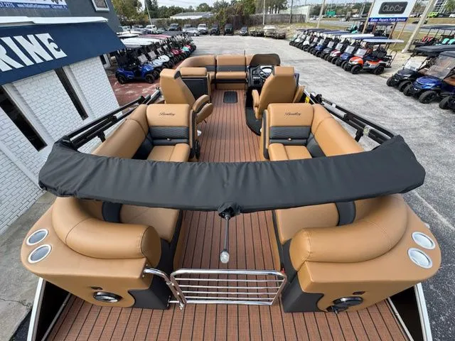 Slide: The Image of Bentley Pontoons Elite Admiral 253 2026 - 9