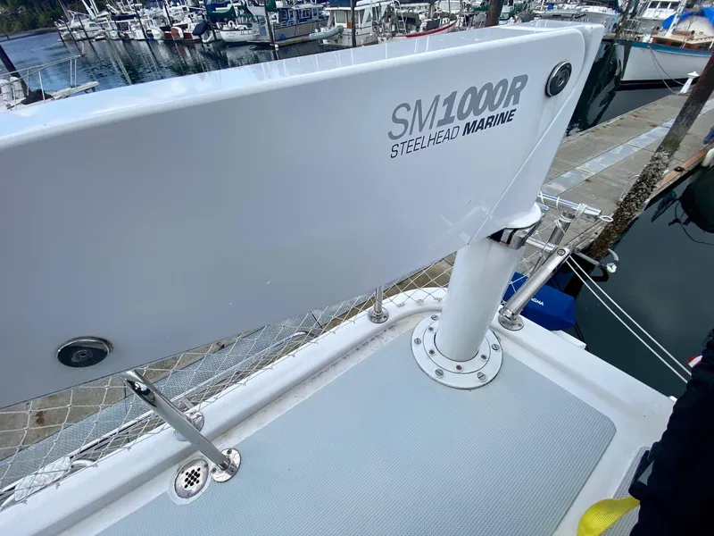 Slide: The Image of Ocean Alexander 510 Pilothouse 1999 with Steelhead Marine SM1000R crane. - 35