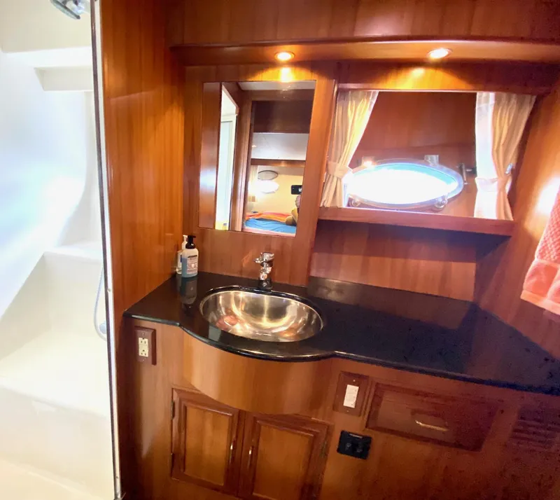 Slide: The Image of Ocean Alexander 510 Pilothouse 1999 - 64