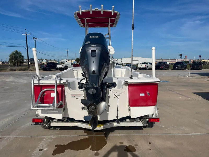 Slide: The Image of Sea Fox 200XT 2012 - 9