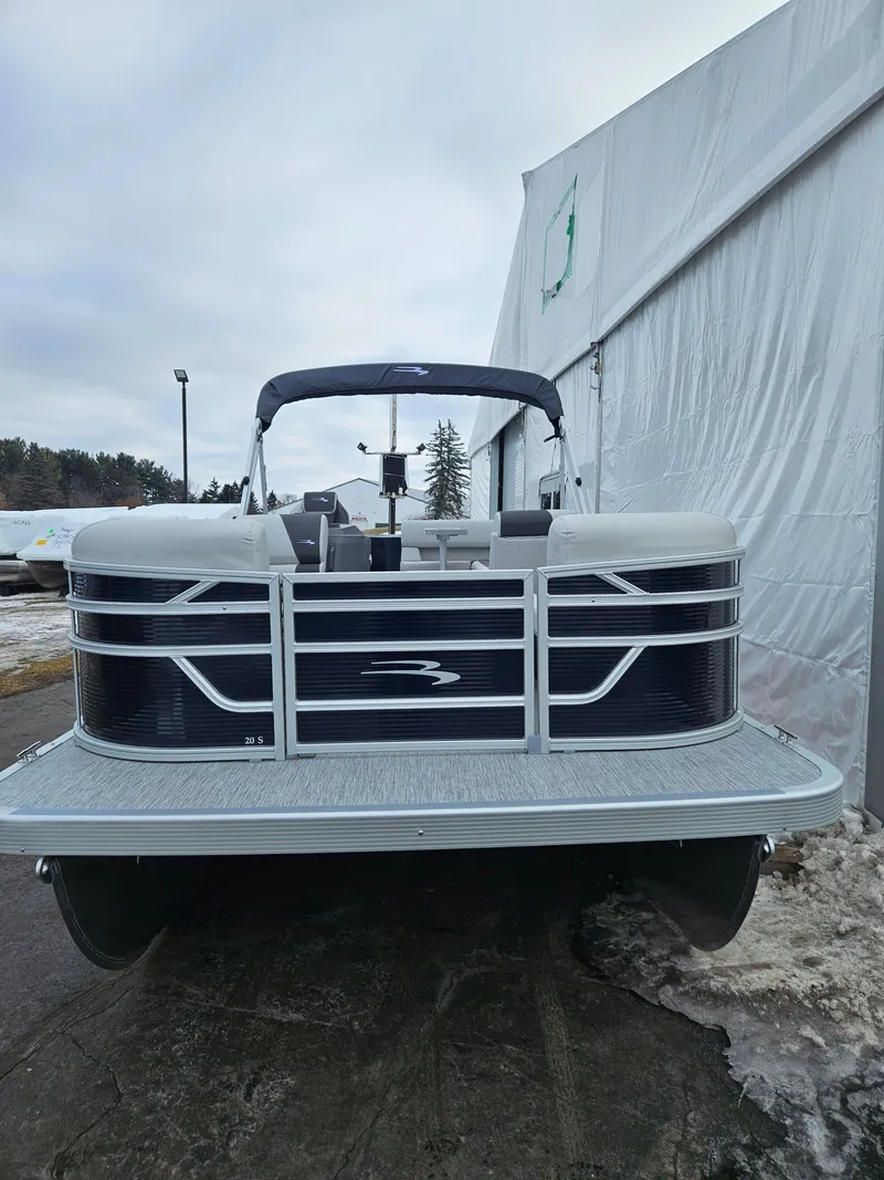 Slide: The Image of Bennington S-One 20 SL TWIN TUBE 2026 - 3