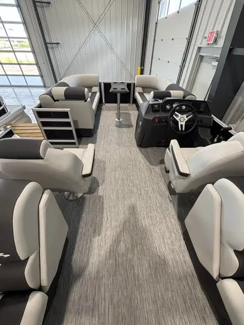 Slide: The Image of Interior of a 2026 Bennington S-1 22 SSR TWIN TUBE boat. - 10