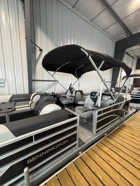 Slide: The Image of Bennington S-1 22 SSR TWIN TUBE 2026 - 16