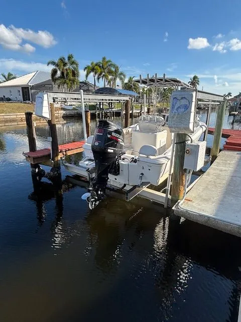 Slide: The Image of Pioneer 197 Sportfish 2009 - 15