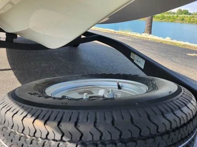 Slide: The Image of Nitro Z17 2021 - 9