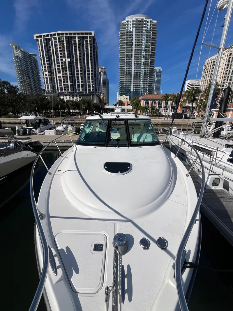 Slide: The Image of Tiara 3500 Sovran 2009 - 19