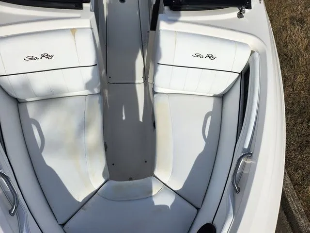 Slide: The Image of Sea Ray 210 SLX 2014 - 19