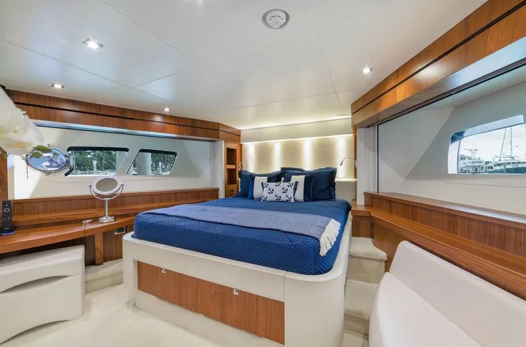 Slide: The Image of 2015 Sunseeker 28 Metre Yacht - Image 20 - 20