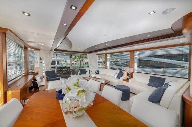 Slide: The Image of 2015 Sunseeker 28 Metre Yacht - Image 9 - 9