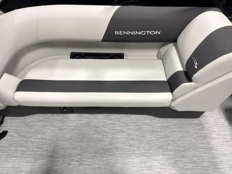 Slide: The Image of Bennington 22SSR-SPS/Snap 2026 - 16