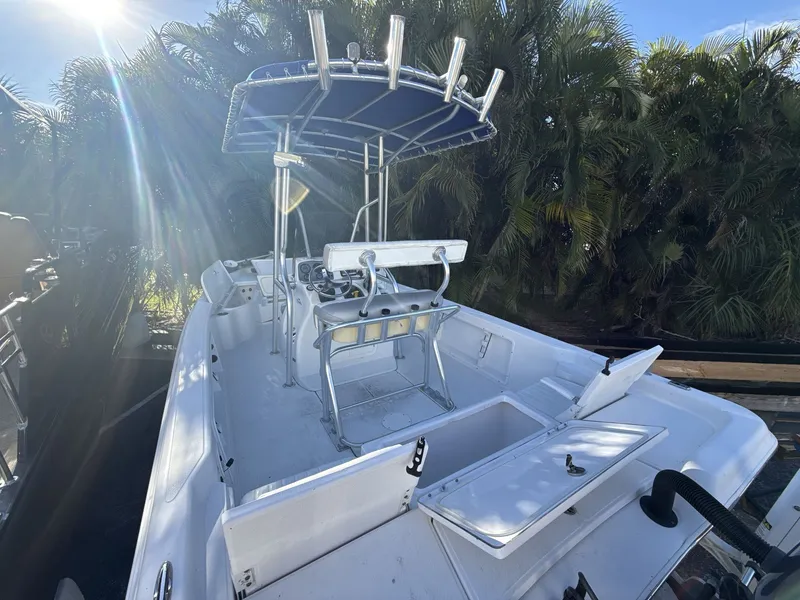 Slide: The Image of Blue Wave 2200 Pure Bay CC 2012 - 15