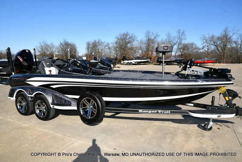 Slide: The Image of Ranger Z521R Dual Console w/300HP Pro-XS 2026 - 1