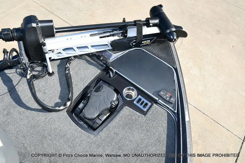 Slide: The Image of Ranger Z521R Dual Console w/300HP Pro-XS 2026 - 14