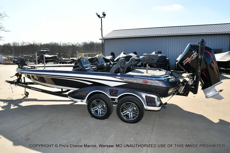 Slide: The Image of Ranger Z521R Dual Console w/300HP Pro-XS 2026 - 29
