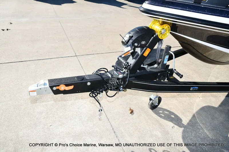 Slide: The Image of Ranger Z521R Dual Console w/300HP Pro-XS 2026 - 33