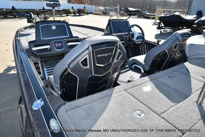 Slide: The Image of Ranger Z521R Dual Console w/300HP Pro-XS 2026 - 41