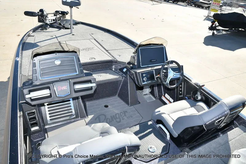 Slide: The Image of Ranger Z521R Dual Console w/300HP Pro-XS 2026 - 44
