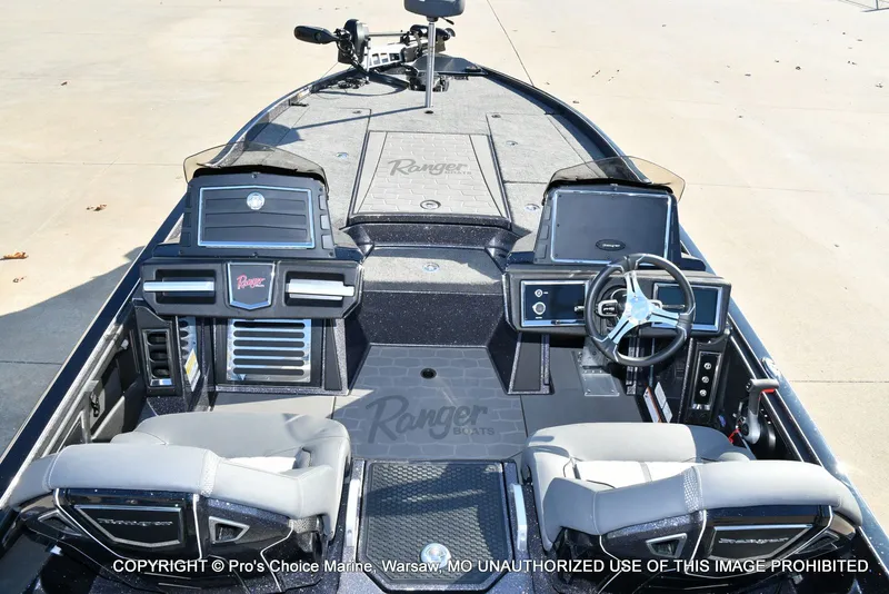 Slide: The Image of Ranger Z521R Dual Console w/300HP Pro-XS 2026 - 45