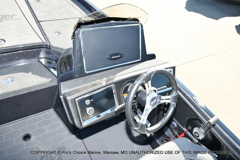 Slide: The Image of Ranger Z521R Dual Console w/300HP Pro-XS 2026 - 47